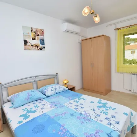 Apartment Dijo I *