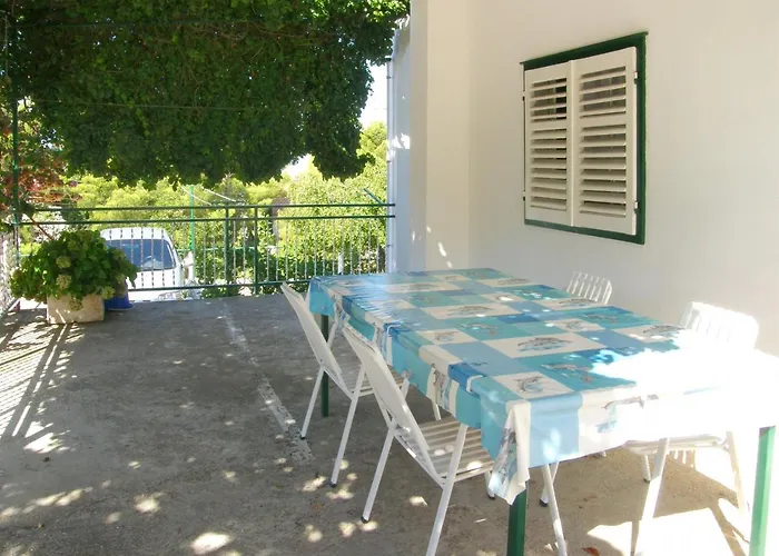 Appartement Dijo I Primošten